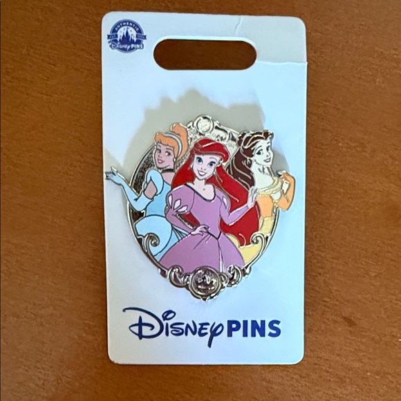 Disney Princess Trio Pin - Picture 1 of 5